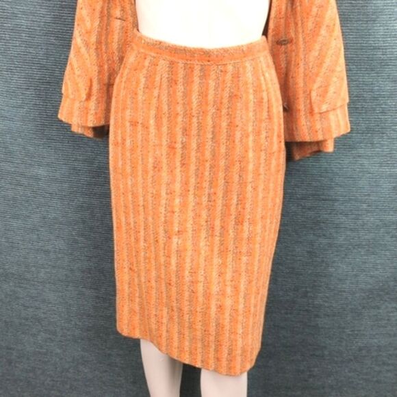 Vintage Henry White Of Dublin Wool Suit, 1960's Skirt & Jacket - Picture 6 of 17